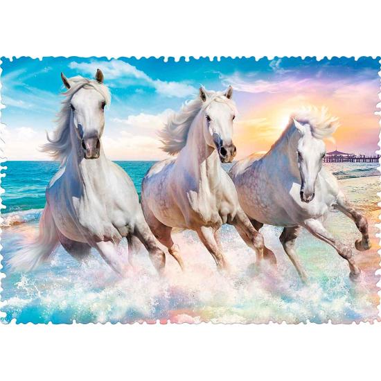 Puzzle Trefl Formes Folles Galopant Entre les Vagues 600 Pièces